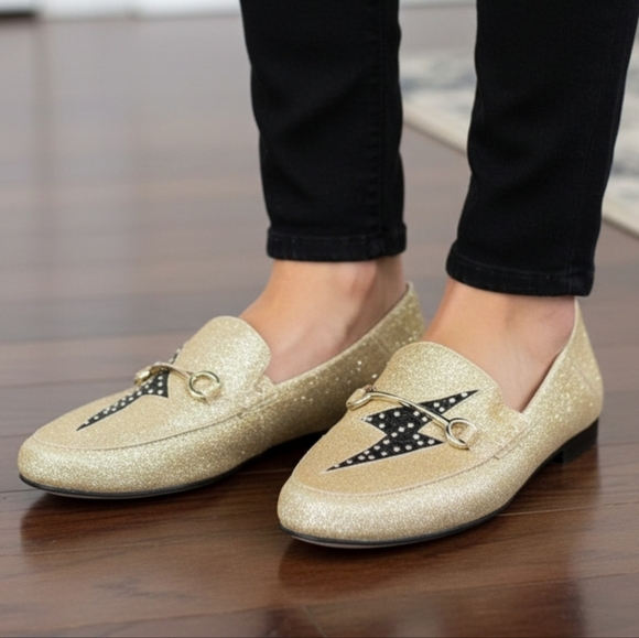 Flat Shoes - Picture 3 of 14